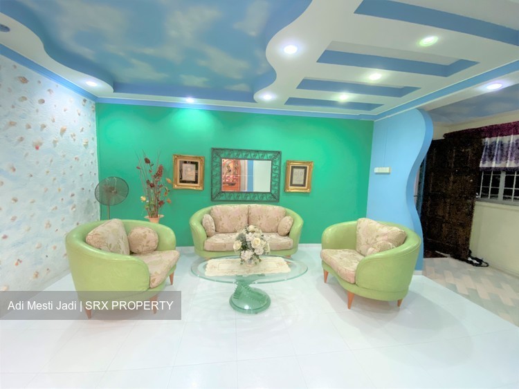 Yishun Street 81 thumbnail photo